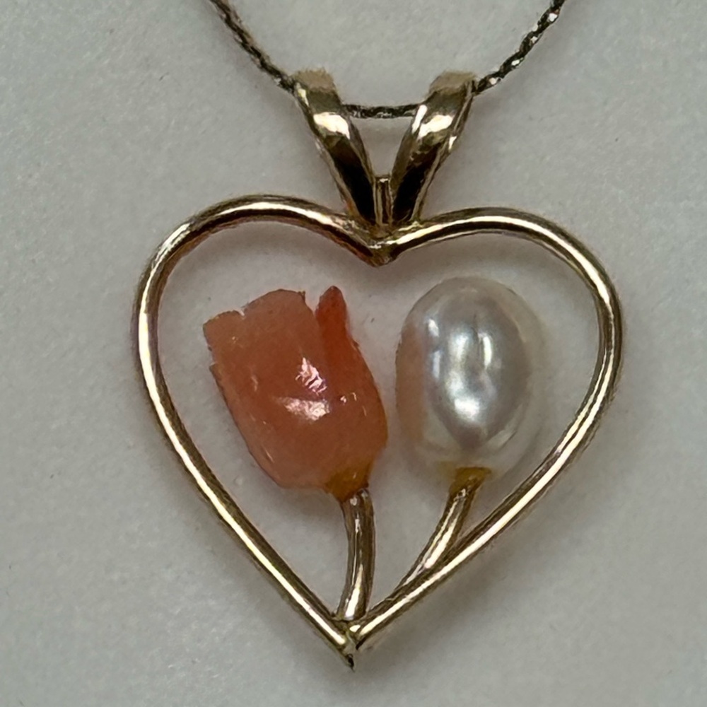 14k real solid Yellow gold Heart Necklace with Pink Detail
